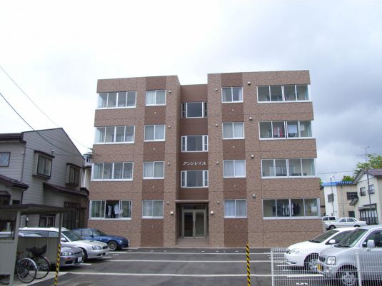 N�ޥ󥷥��/���ĸ�